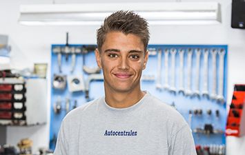 Nicolai - All-round medarbejder hos AutoCentralen